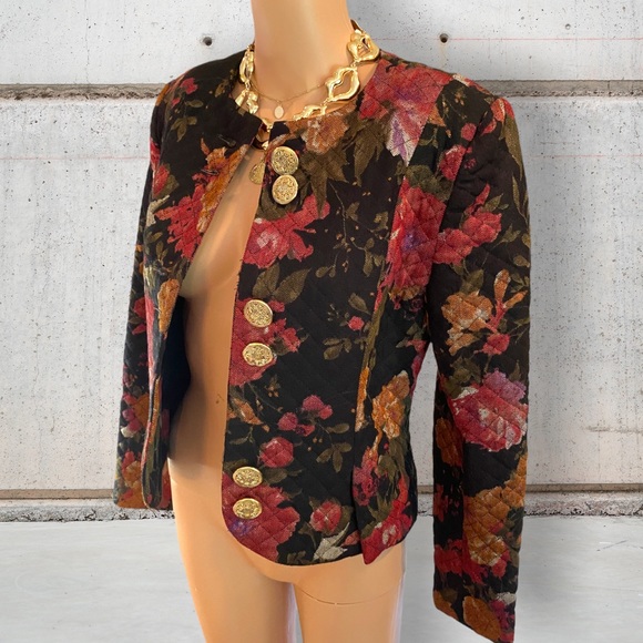 bentley harris Jackets & Blazers - Vintage floral quilted crop blazer